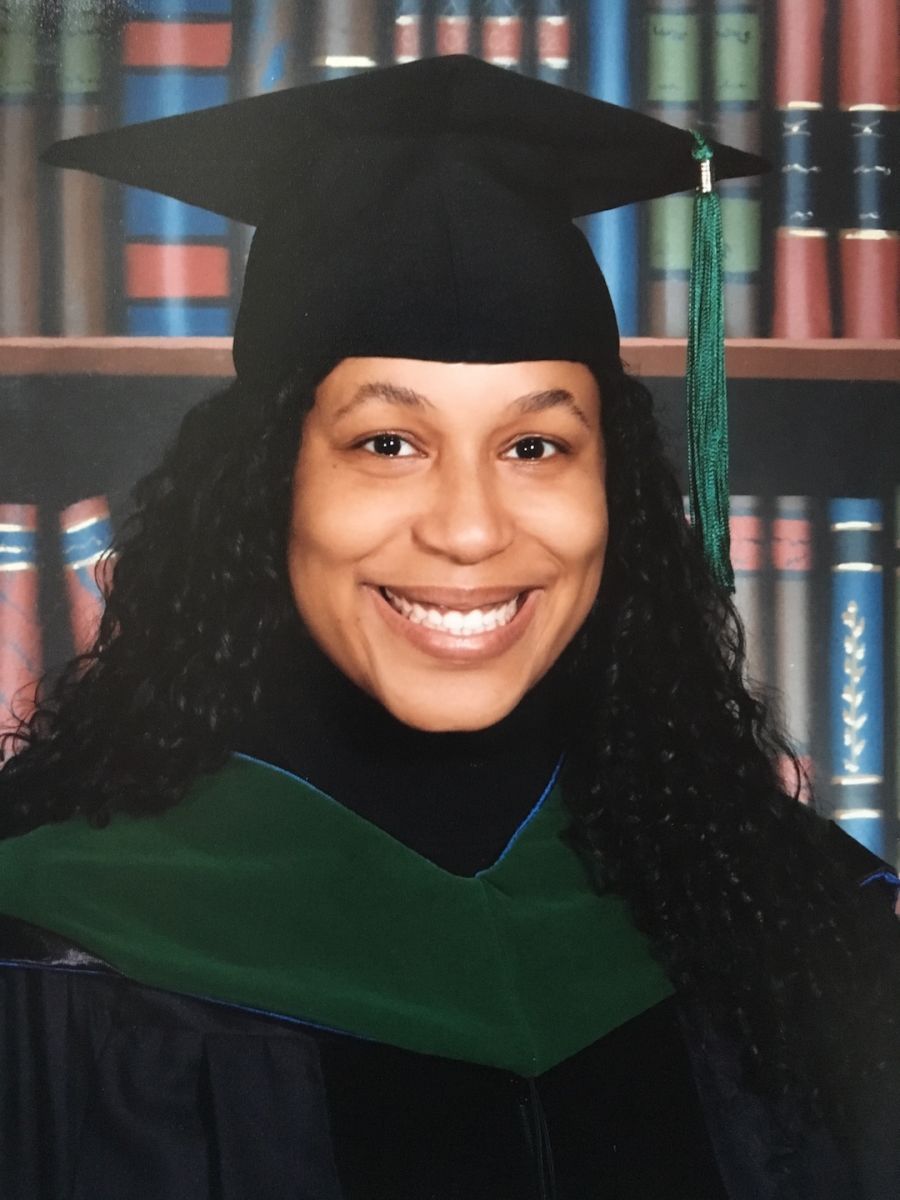 Pipeline Program Leads Single Mom from GED to MD/PHD